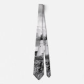 Leuchtturm Graue Schwarz-weiße Wolken Seascape Oce Krawatte (Vorderseite)