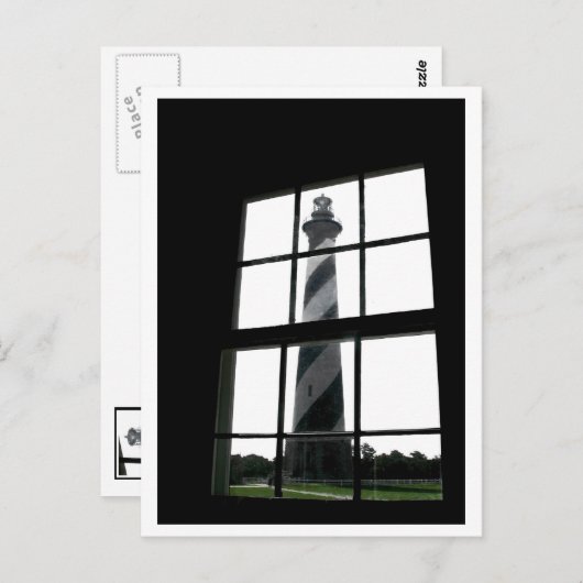 Leuchtturm im Fenster Postkarte (Vorne/Hinten)