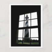 Leuchtturm im Fenster Postkarte (Vorderseite)