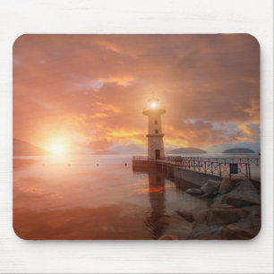 Leuchtturm im Sonnenuntergang Mousepad