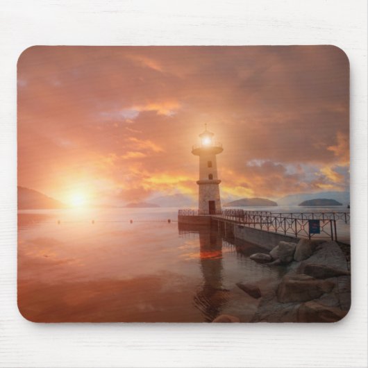 Leuchtturm im Sonnenuntergang Mousepad (Vorne)