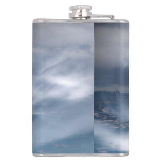 Leuchtturm im Sturm - Ostsee Flachmann (Rückseite)