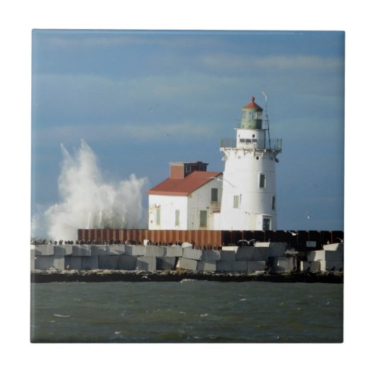 Leuchtturm mit Wave Keramik Tile Fliese (Vorderseite)