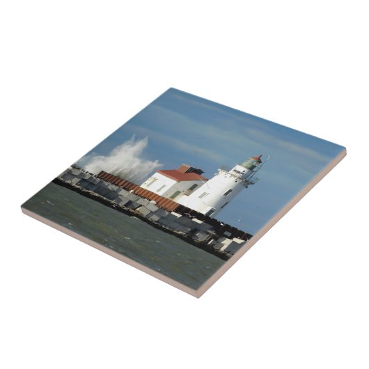 Leuchtturm mit Wave Keramik Tile Fliese (Seite)