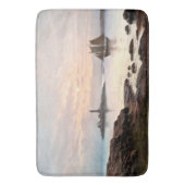 Leuchtturm & Sailboat im Mondlicht Badematte (Vorderseite Vertikal)