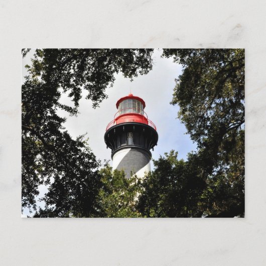 Leuchtturm St. Augustine oben, gerahmt von Eichen Postkarte (Vorderseite)