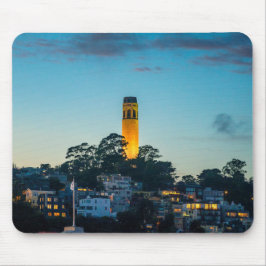 Leuchtturm über der Bucht Mousepad