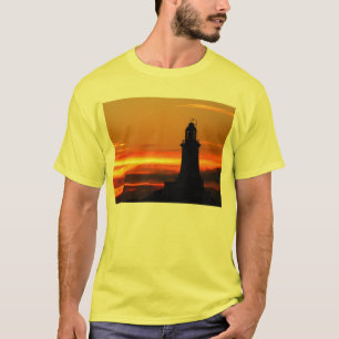 Leuchtturm und Feuer T-Shirt