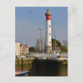 Leuchtturm von Ouistreham in Frankreich Postkarte (Vorderseite)