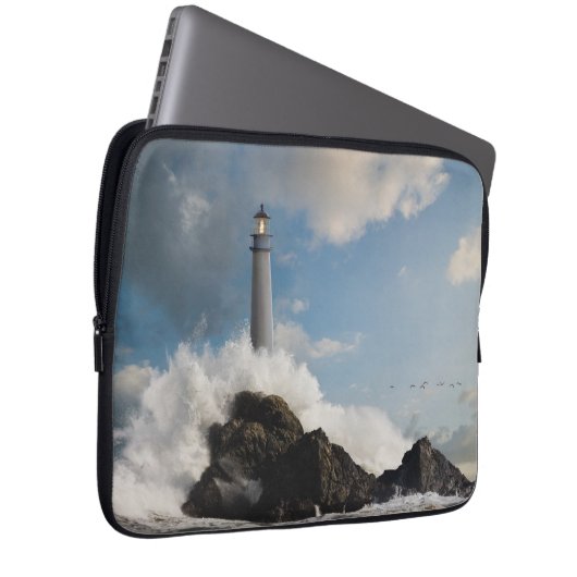 Leuchttürme | Leuchtturm mit Absturzwellen Laptopschutzhülle (Vorne Rechts)