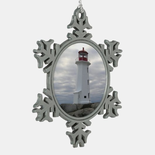 Leuchtturmschmuck Peggy's Cove Nova Scotia Schneeflocken Zinn-Ornament (Links)