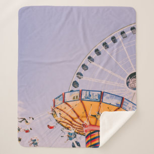 Leute, die tagsüber auf dem Fahrrad fahren Sherpadecke