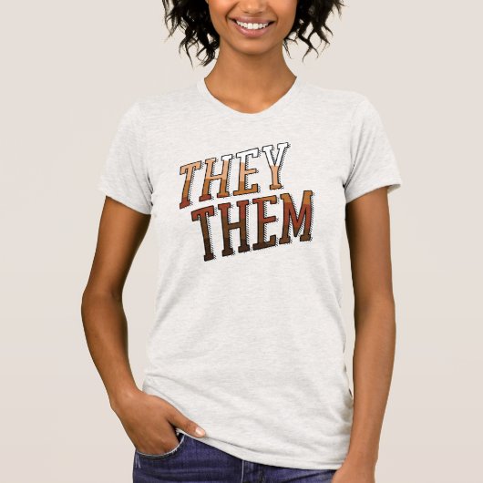 Leute mit farbigem Pride-T - Shirt (Vorderseite)