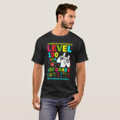 Level 100 Days Of 1st Grade Primary School Game Co T-Shirt (Vorne ganz)