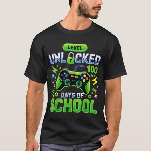 Level 100 Days Of School Unlocked Funny Video Game T-Shirt (Vorderseite)
