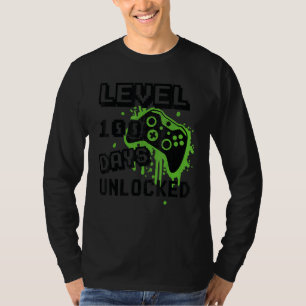 Level 100 Days of School Unlocks Retro 8 Bit 100t T-Shirt