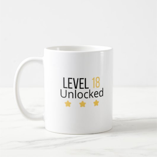 Level 18 freigeschaltet Gelber Geburtstagsbecher Kaffeetasse (Links)