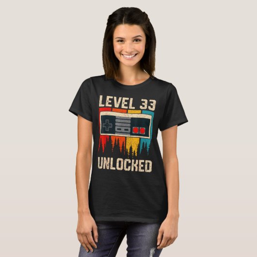 Level 33 Unlocked Video Game Controller Birthday M T-Shirt (Vorne ganz)