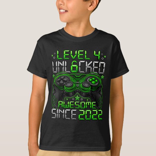 Level 4 Unlocked 4 Year Old Boys 4th Birthday Boy  T-Shirt (Vorderseite)