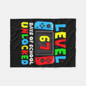 Level 67 Days Of School Unlocked Gamer Video Funny Fleecedecke (Vorderseite (Horizontal))