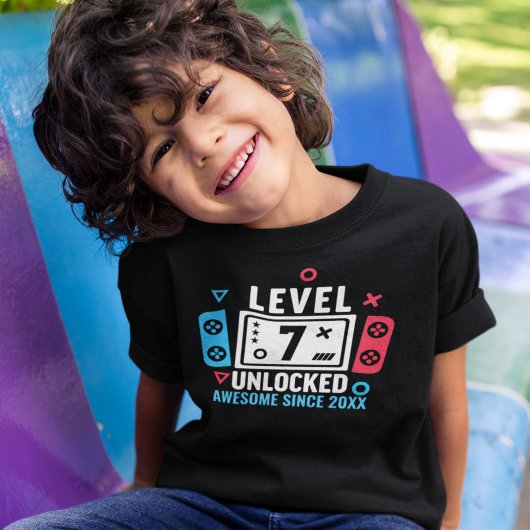 LEVEL 7 UNLOCKED Gamer Birthday – Custom Year T-Shirt