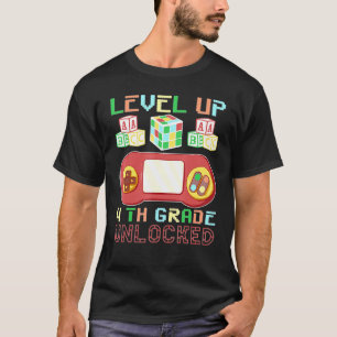 Level Up 4th Grade Entsperrt zurück zum Video der T-Shirt