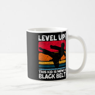 Level Up Dieser Kid Ist Jetzt Ein Schwarzgurtel Ka Kaffeetasse