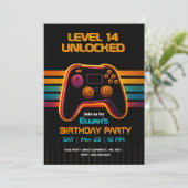 Level Up Gamer Birthday Invitation – Neon Game Einladung (Stehend Vorderseite)