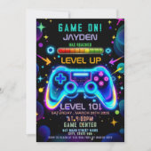 Level Up Gamer Birthday Invitation – Neon Game Einladung (Vorderseite)