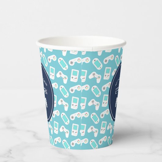 Level Up | Gamer Pattern Personalisierter Geburtst Pappbecher (Rechts)