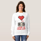 Level Up Your Love, Retro Pixel Gaming Design Sweatshirt (Vorne ganz)