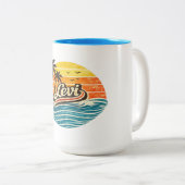 Levi Retro Sunset Name Design Zweifarbige Tasse (VorderseiteRechts)