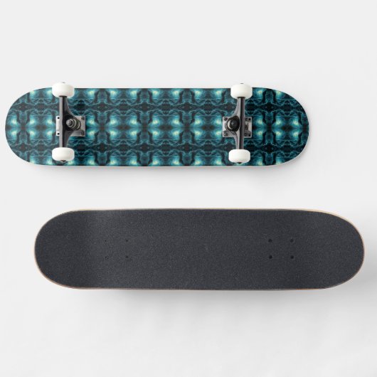 „Leviathan – Wächter der Tiefsee“ Skateboard (Horizontal)