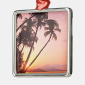 Lewolin Village, Illi Api Island, Selat Boleng Ornament Aus Metall (Links)