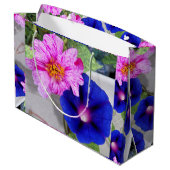 LG Geschenktasche Portulaca & Morning Glory Große Geschenktüte (Rückseite Schrägansicht)