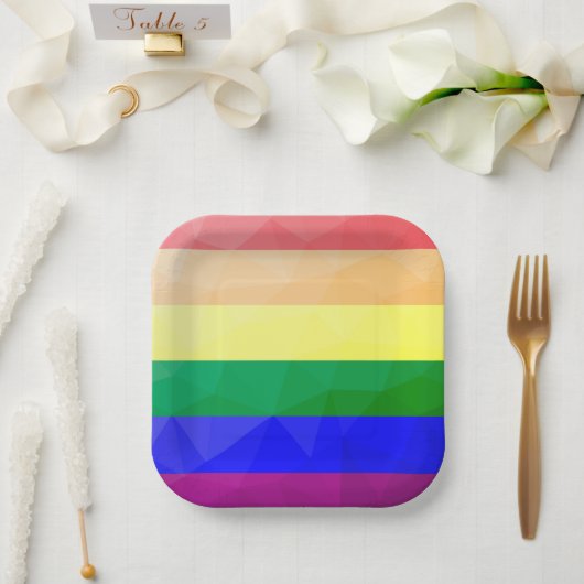 LGBT-Flagge Regenbogenlinien geometrisches Maschen Pappteller (Hochzeit)