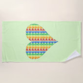 LGBT Gay Pride Monat Feier Rainbow Herz Strandtuch (Vorderseite)