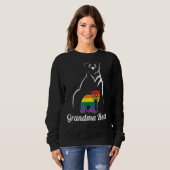 Lgbt Oma Bear Gay Pride Lesbian Regenbogenschleier Sweatshirt (Vorne ganz)