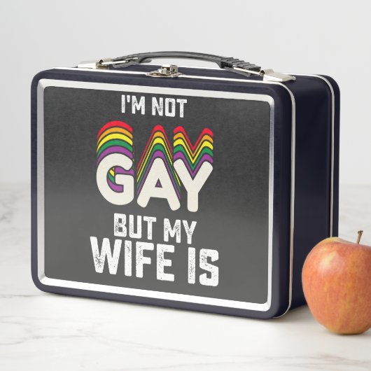 LGBT Prix ist nicht schwul, aber meine Ehefrau ist Metall Brotdose (Beispiel)