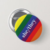 LGBT Rainbow Prilag Flag Pronoun Button Sie/sie (Vorne & Hinten)