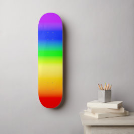 LGBT-Regenbogen-Pride Ombre Gradient Stripes Skateboard