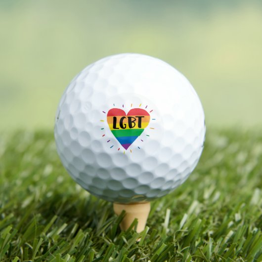 LGBT-Regenbogenherz Golfball (Insitu T-Shirt)