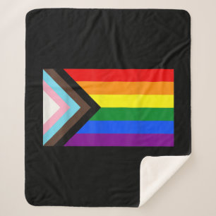 LGBT-T - Shirt mit dem Status "Progress Prilag" Sherpadecke