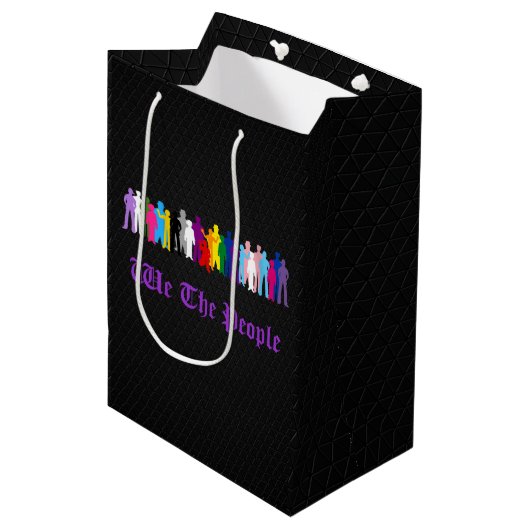 LGBT We The People design Mittlere Geschenktüte (Vorderseite Schrägansicht)