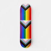 LGBTQ+-Flag für den Fortschritt Skateboard (Vorne)