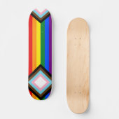 LGBTQ+-Flag für den Fortschritt Skateboard (Vorderseite)