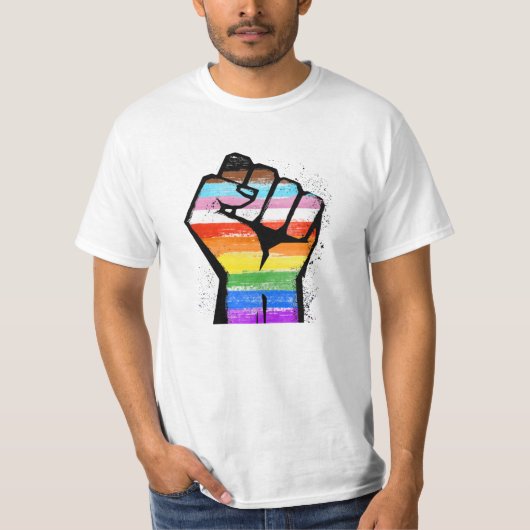 LGBTQ-FORTSCHRITT ERSTE T-Shirt (Vorderseite)