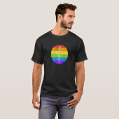 LGBTQ Pride Rainbow Flag Equality Gay Lesbian Tran T-Shirt (Vorne ganz)