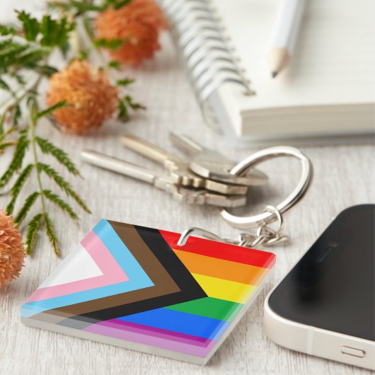 LGBTQ+ Progress Pride Schlüsselanhänger (Vorderseite rechts)