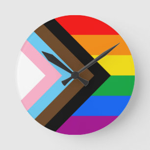 LGBTQ+ Progress Stolz Runde Wanduhr